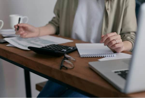 featured invoice check